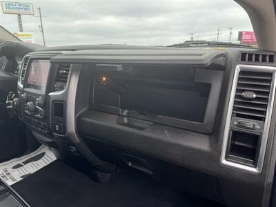 2022 RAM 1500 Classic SLT   - Photo 31 - Schoolcraft, MI 49087