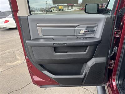 2022 RAM 1500 Classic SLT   - Photo 20 - Schoolcraft, MI 49087
