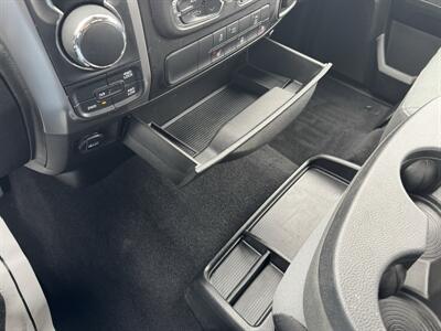 2022 RAM 1500 Classic SLT   - Photo 16 - Schoolcraft, MI 49087