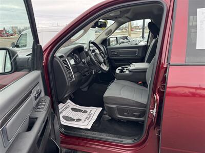 2022 RAM 1500 Classic SLT   - Photo 7 - Schoolcraft, MI 49087