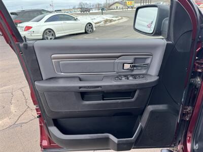 2022 RAM 1500 Classic SLT   - Photo 6 - Schoolcraft, MI 49087