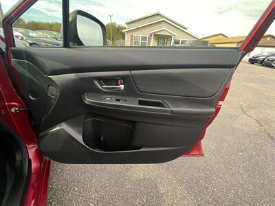 2013 Subaru Impreza 2.0i Limited   - Photo 13 - Schoolcraft, MI 49087