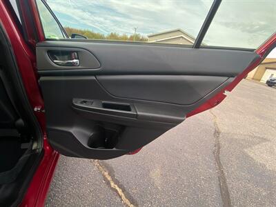 2013 Subaru Impreza 2.0i Limited   - Photo 18 - Schoolcraft, MI 49087