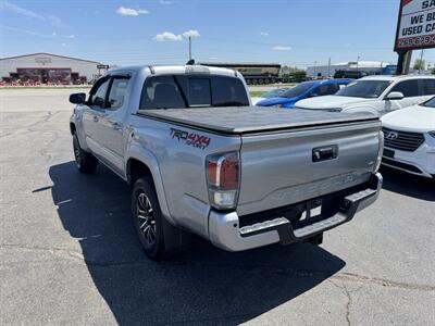 2020 Toyota Tacoma TRD Sport - Photo 2 - Schoolcraft, MI 49087