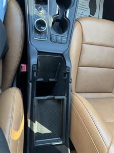 2019 Cadillac XT4 Sport   - Photo 16 - Schoolcraft, MI 49087