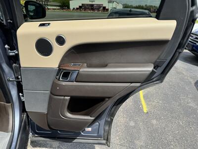 2019 Land Rover Range Rover Sport HSE OWNERS FRIENDS ROVER !!   - Photo 23 - Schoolcraft, MI 49087