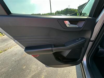 2021 Ford Escape SE   - Photo 23 - Schoolcraft, MI 49087