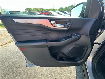 2021 Ford Escape SE   - Photo 29 - Schoolcraft, MI 49087