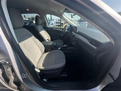 2021 Ford Escape SE   - Photo 12 - Schoolcraft, MI 49087