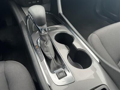 2023 Chevrolet Malibu LT   - Photo 15 - Schoolcraft, MI 49087