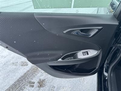 2023 Chevrolet Malibu LT   - Photo 19 - Schoolcraft, MI 49087