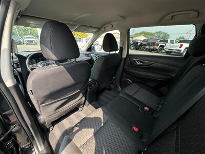2019 Nissan Rogue SV   - Photo 26 - Schoolcraft, MI 49087