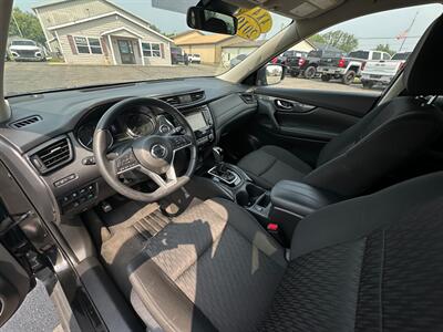 2019 Nissan Rogue SV   - Photo 31 - Schoolcraft, MI 49087
