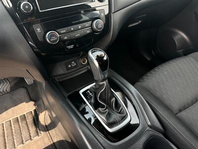 2019 Nissan Rogue SV   - Photo 38 - Schoolcraft, MI 49087