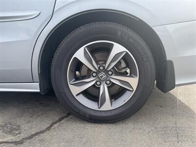 2018 Honda Odyssey Touring   - Photo 33 - Schoolcraft, MI 49087