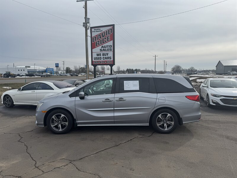 2018 Honda Odyssey Touring   - Photo 1 - Schoolcraft, MI 49087