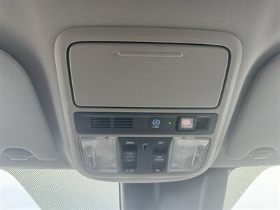 2018 Honda Odyssey Touring   - Photo 13 - Schoolcraft, MI 49087