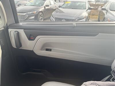 2018 Honda Odyssey Touring   - Photo 30 - Schoolcraft, MI 49087