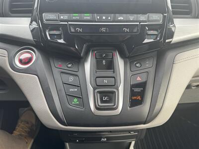 2018 Honda Odyssey Touring   - Photo 15 - Schoolcraft, MI 49087