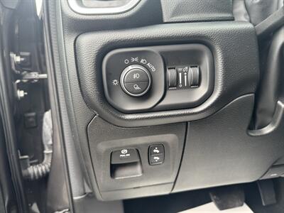 2022 RAM 1500 Laramie   - Photo 8 - Schoolcraft, MI 49087