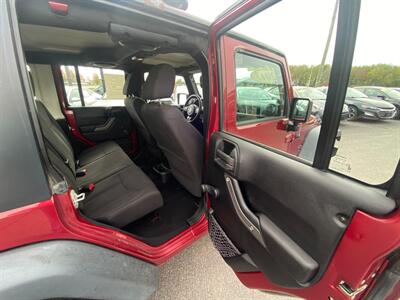 2013 Jeep Wrangler Unlimited Sport   - Photo 13 - Schoolcraft, MI 49087