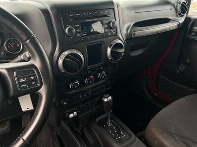 2013 Jeep Wrangler Unlimited Sport   - Photo 30 - Schoolcraft, MI 49087