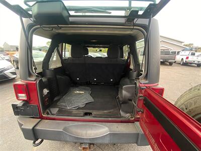 2013 Jeep Wrangler Unlimited Sport   - Photo 16 - Schoolcraft, MI 49087