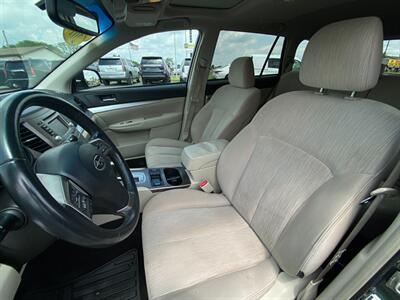 2014 Subaru Outback 2.5i Premium   - Photo 32 - Schoolcraft, MI 49087
