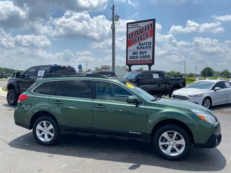2014 Subaru Outback 2.5i Premium - Photo 1 - Schoolcraft, MI 49087