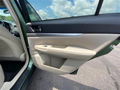 2014 Subaru Outback 2.5i Premium   - Photo 16 - Schoolcraft, MI 49087