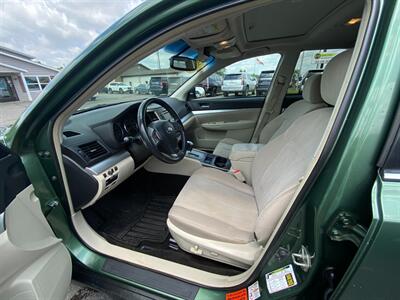 2014 Subaru Outback 2.5i Premium   - Photo 30 - Schoolcraft, MI 49087