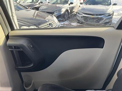2015 Dodge Grand Caravan SE   - Photo 30 - Schoolcraft, MI 49087