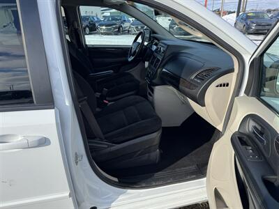 2015 Dodge Grand Caravan SE   - Photo 32 - Schoolcraft, MI 49087