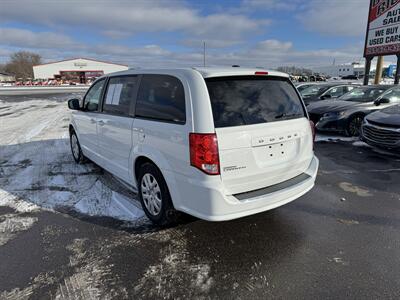 2015 Dodge Grand Caravan SE   - Photo 2 - Schoolcraft, MI 49087