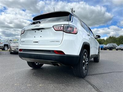 2022 Jeep Compass Limited   - Photo 8 - Schoolcraft, MI 49087