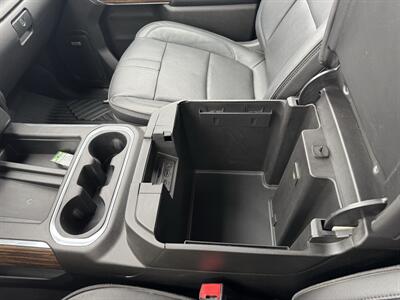 2022 Chevrolet Silverado 2500HD High Country   - Photo 15 - Schoolcraft, MI 49087