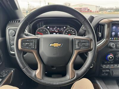 2022 Chevrolet Silverado 2500HD High Country   - Photo 10 - Schoolcraft, MI 49087