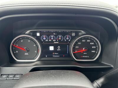 2022 Chevrolet Silverado 2500HD High Country   - Photo 11 - Schoolcraft, MI 49087