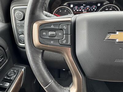 2022 Chevrolet Silverado 2500HD High Country   - Photo 8 - Schoolcraft, MI 49087