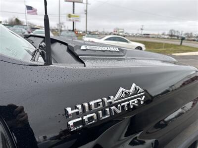 2022 Chevrolet Silverado 2500HD High Country   - Photo 30 - Schoolcraft, MI 49087