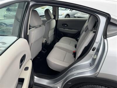 2017 Honda HR-V LX - Photo 20 - Schoolcraft, MI 49087