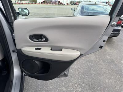 2017 Honda HR-V LX - Photo 22 - Schoolcraft, MI 49087