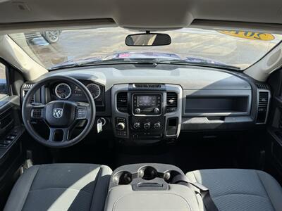 2018 RAM 1500 Express   - Photo 18 - Schoolcraft, MI 49087