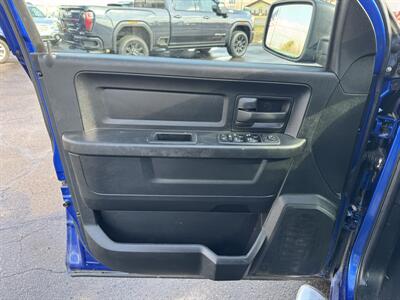 2018 RAM 1500 Express   - Photo 6 - Schoolcraft, MI 49087