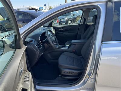2022 Chevrolet Equinox LT   - Photo 7 - Schoolcraft, MI 49087