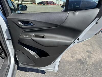 2022 Chevrolet Equinox LT   - Photo 23 - Schoolcraft, MI 49087