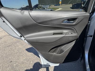 2022 Chevrolet Equinox LT   - Photo 20 - Schoolcraft, MI 49087