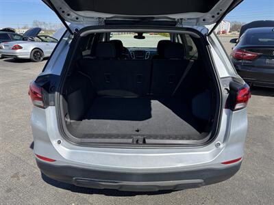 2022 Chevrolet Equinox LT   - Photo 22 - Schoolcraft, MI 49087