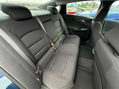2020 Chevrolet Malibu LT   - Photo 20 - Schoolcraft, MI 49087