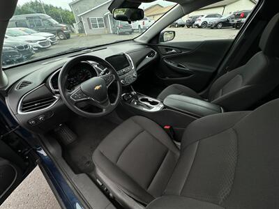 2020 Chevrolet Malibu LT   - Photo 32 - Schoolcraft, MI 49087